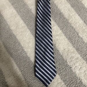 Forsyth of Canada Multi-Color w/Stripes Silk Tie - EUC